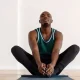 La Revue de l’actualité internationale : Yoga, solstice d’été, Capitaine Traoré, Kaspersky, Russie-Vietnam