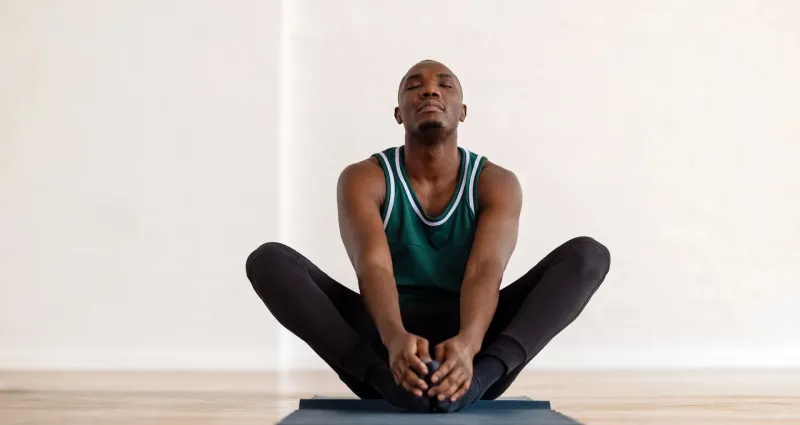 La Revue de l’actualité internationale : Yoga, solstice d’été, Capitaine Traoré, Kaspersky, Russie-Vietnam