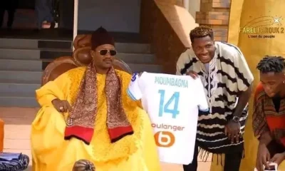Faris Moumbagna honoré à Foumban