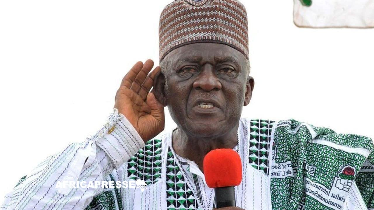 Remember Ni John Fru Ndi : notre héros !