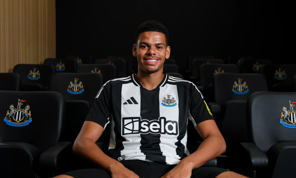 Newcastle recrute un attaquant de 21 ans éligible au Nigeria en provenance de Sheffield United Newcastle recrute un attaquant de 21 ans éligible au Nigeria en provenance de Sheffield United