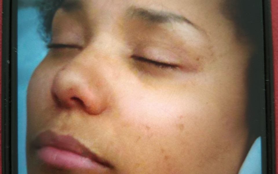 Voici Baltasar entrain de faire les choses avec sa propre femme, VIDÉO