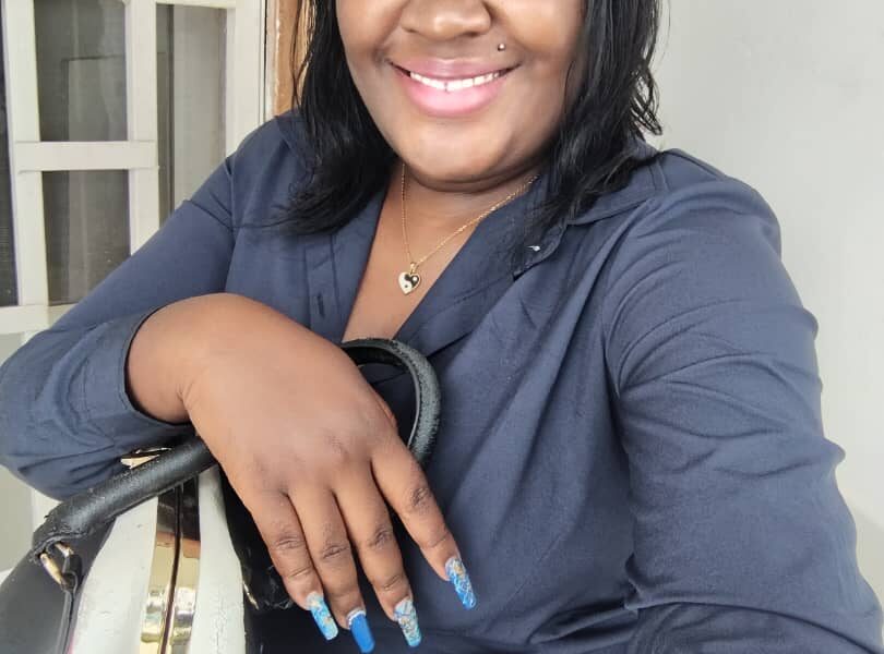 Mme Atangana Betene Nadine Liza : au service de la jeunesse et du changement à Yaoundé pour le MPCC