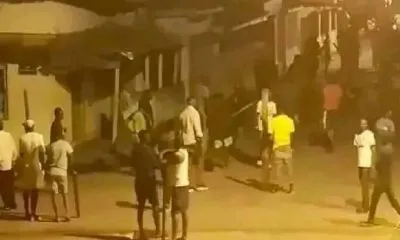 Douala : Un gang de jeunes armés de machettes et de couteaux fait plusieurs blessés