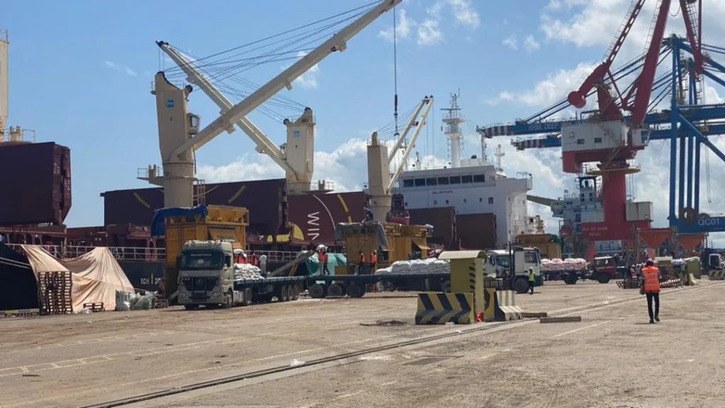 Cameroun : près de 14 milliards F pour la construction d’un nouveau terminal au port de Douala