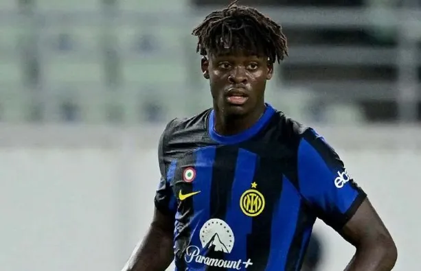 Bisseck et Inter s’imposent face à Unione Sportiva en amical Bisseck et Inter s’imposent face à Unione Sportiva en amical
