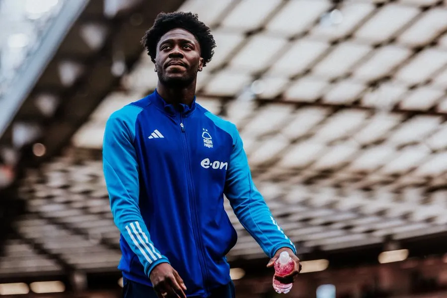 Alerte talent ! Ola Aina prend de nouvelles fonctions au camp de pré-saison de Nottingham Forest
