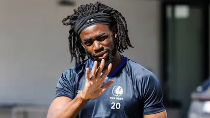 Le Lokomotiv Moscou abandonne la poursuite de la star des Super Eagles en raison du conflit en Russie