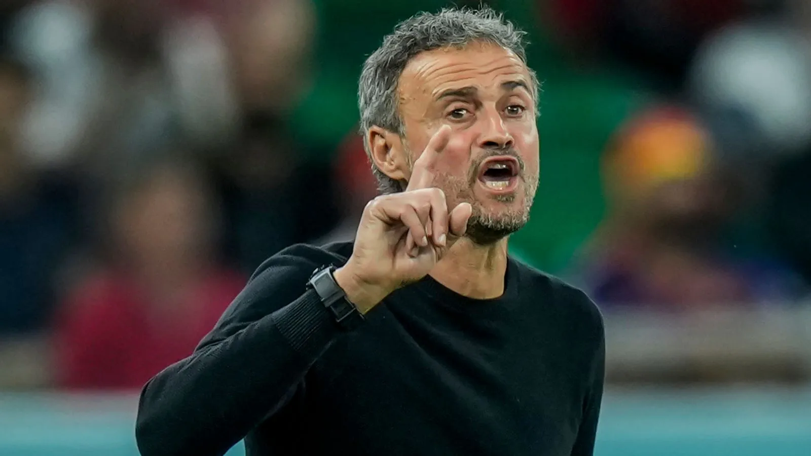 Rapport : Arsenal, Chelsea et les clubs saoudiens bénéficient d'un coup de pouce alors que Luis Enrique juge la star des Super Eagles inapte au PSG
