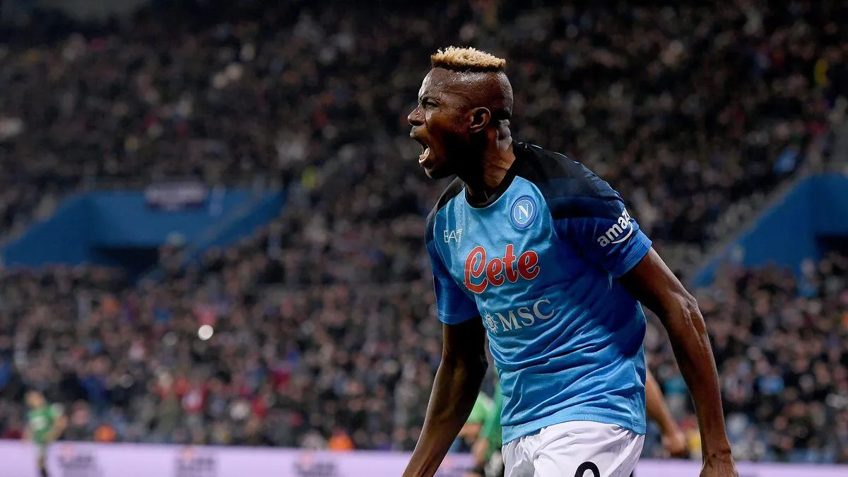 Chelsea ferme les yeux sur Osimhen et s'entend sur les conditions personnelles avec l'attaquant éligible au Nigeria Chelsea ferme les yeux sur Osimhen et s'entend sur les conditions personnelles avec l'attaquant éligible au Nigeria