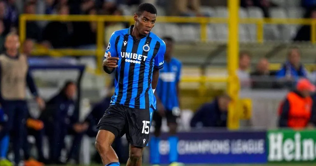 Ce que le patron du Club Bruges a déclaré à propos du transfert potentiel d'Onyedika cet été Ce que le patron du Club Bruges a déclaré à propos du transfert potentiel d'Onyedika cet été