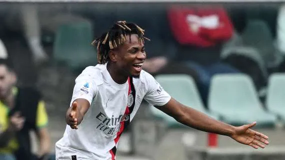 Samuel Chukwueze, joueur de l'AC Milan, partage les conseils qu'il a reçus du grand joueur suédois Ibrahimovic et parle du vainqueur de l'Euro Morata Samuel Chukwueze, joueur de l'AC Milan, partage les conseils qu'il a reçus du grand joueur suédois Ibrahimovic et parle du vainqueur de l'Euro Morata