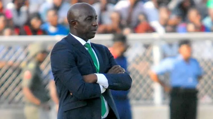 Les Mighty Jets, premiers vainqueurs de la NPFL, envisagent Samson Siasia pour le poste d'entraîneur-chef alors que l'interdiction de la FIFA touche à sa fin