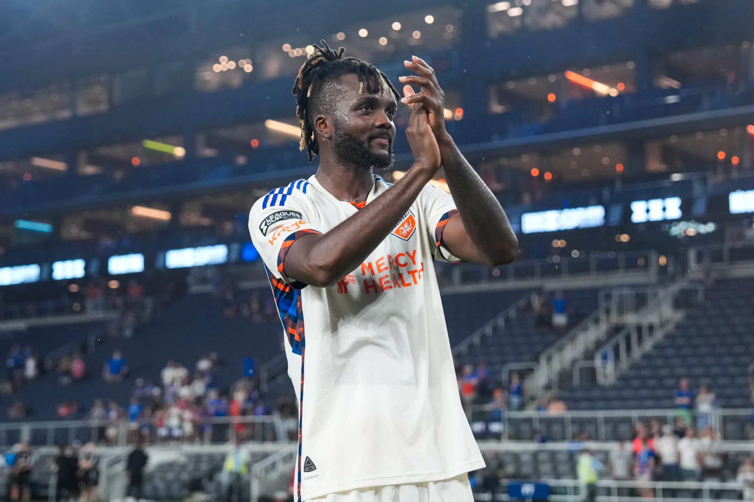 Le Nigérian Awaziem porte-bonheur, Nwobodo impressionne dans le thriller de six buts de Cincinnati contre New York City Le Nigérian Awaziem porte-bonheur, Nwobodo impressionne dans le thriller de six buts de Cincinnati contre New York City