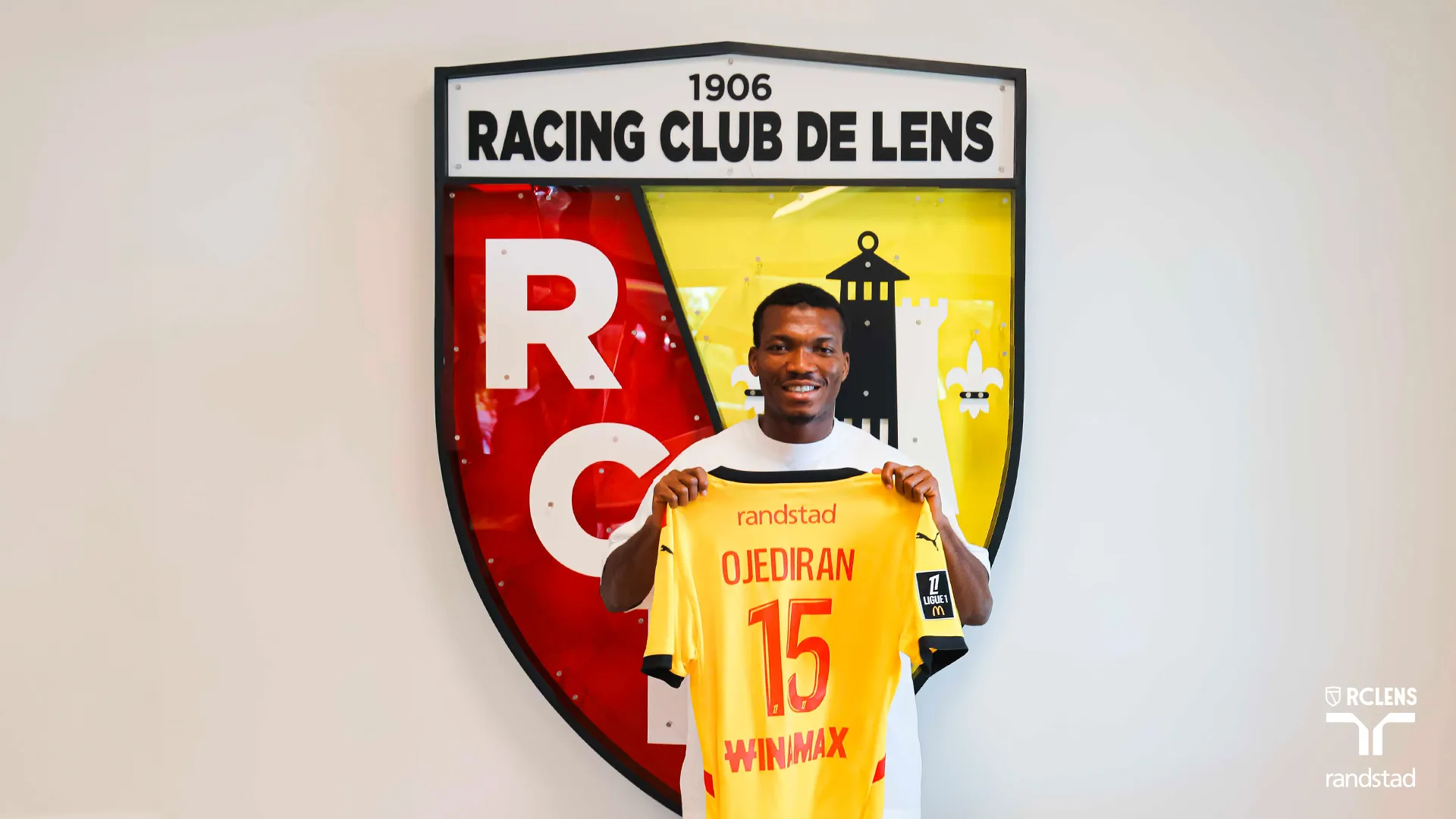 Officiel : Ojediran, le meilleur joueur de Debrecen, devient le quatrième Nigérian à rejoindre le RC Lens en Ligue 1