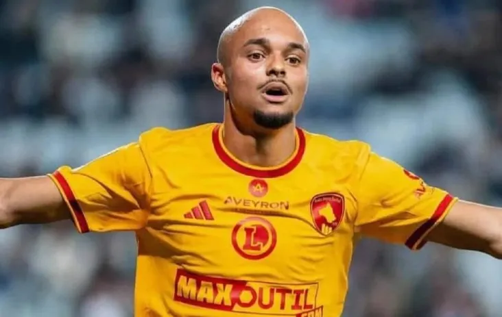 Timothé Nkada : la nouvelle étoile montante de la Ligue 2