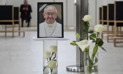 Hommage de Jean Blaise Gwet à Sa Sainteté le Pape François